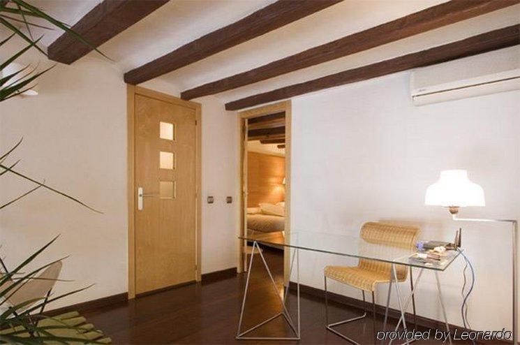 Apartamentos La Casa De Les Lletres Barcelona Quarto foto
